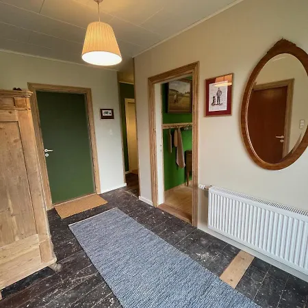 Hill Farm Roeldogbakken Lodge